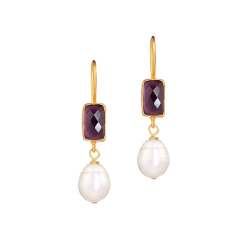 Modischer Ohrring aus Messing vergoldet, mit Amethyst und Barockperle